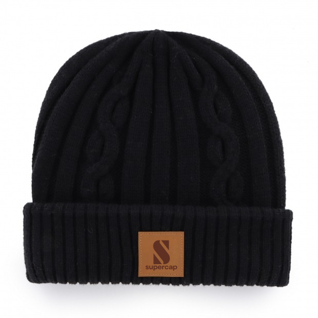 Knitted_Beanie_cover.png